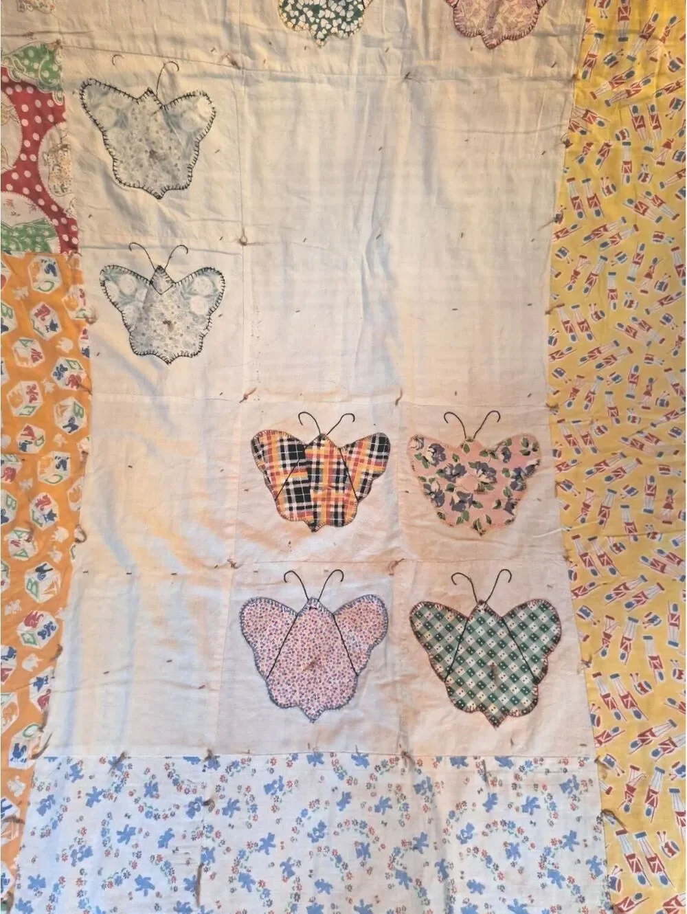 Vintage Handmade Butterfly Applique and Embroidery Feed-Sack Quilt 54